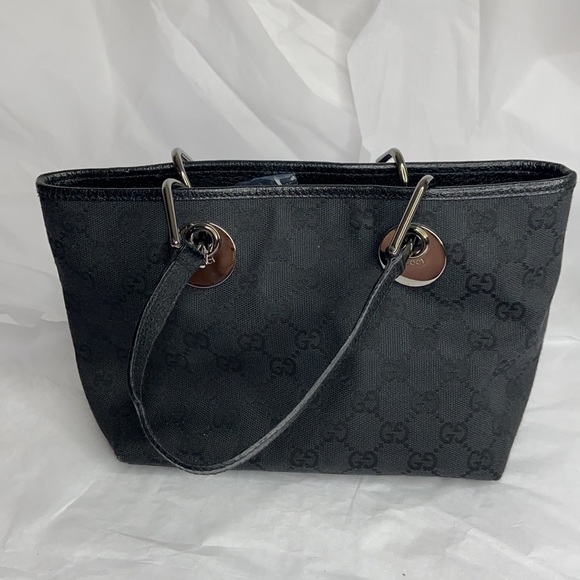 Gucci L6 1/2” x W8” x D4” black small bag EUC - Picture 3 of 16